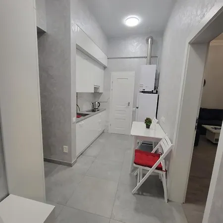 Warm & Cozy In The Heart Of Historical Apartamento