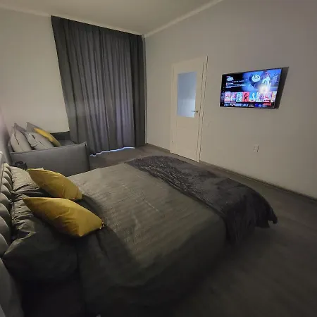 Warm & Cozy In The Heart Of Historical