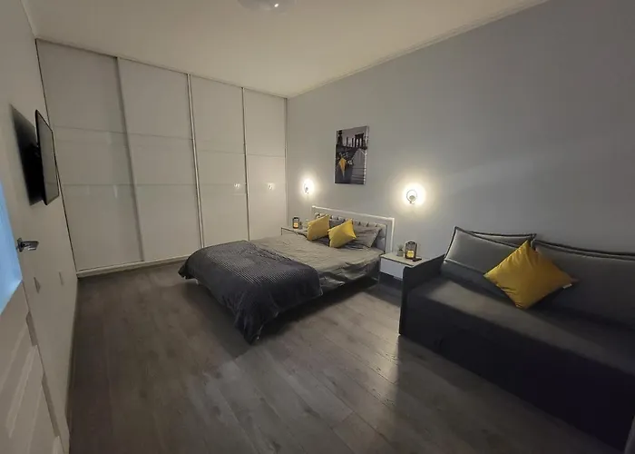 Warm & Cozy In The Heart Of Historical Apartamento