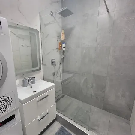 Warm & Cozy In The Heart Of Historical